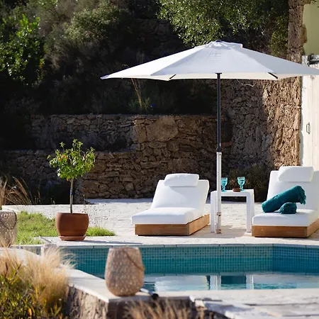 Serene With Stunning Sea Views - 1 Bedroom & Plunge Pool Vila *